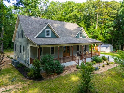 /international/us/698-maple-springs-lane-bear-creek-nc-110100470020/