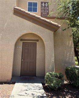 /international/us/3850-juno-beach-street-las-vegas-nv-110108471754/