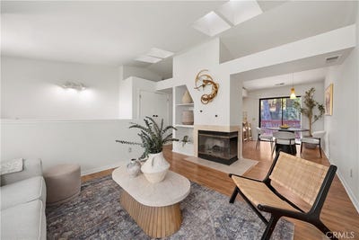/international/us/1965-spencer-street-cambria-ca-110108916301/