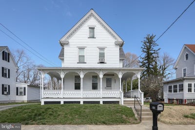 /international/us/333-broad-street-elmer-nj-110107439959/