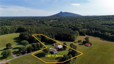 /international/us/1075-atkins-lane-pinnacle-nc-110109087080/