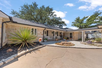 /international/us/4509-deleon-court-de-cordova-tx-110119920925/
