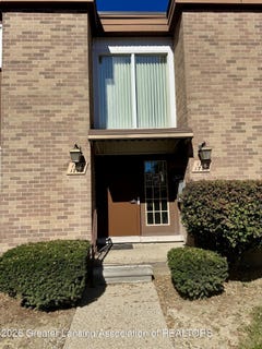 /international/us/1712-washtenaw-avenue-ypsilanti-mi-110120151853/