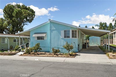 /international/us/929-e-foothill-upland-ca-110120413557/
