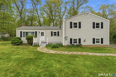 /international/us/886-overhill-drive-suffield-ct-110107846091/