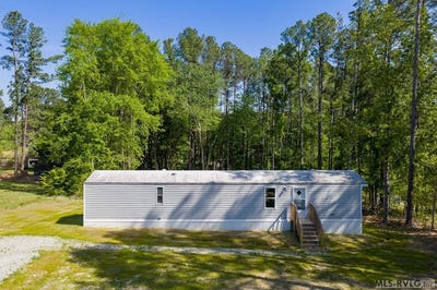 /international/us/146-woodcock-rd-littleton-nc-110107572985/