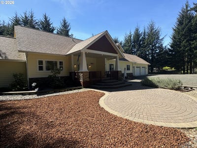 /international/us/83269-clear-lake-rd-florence-or-110107055787/