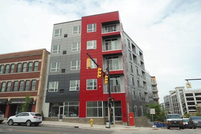 /international/us/205-s-division-avenue-grand-rapids-mi-110090955051/