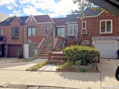 /international/us/68-12-60th-road-maspeth-ny-110096109727/