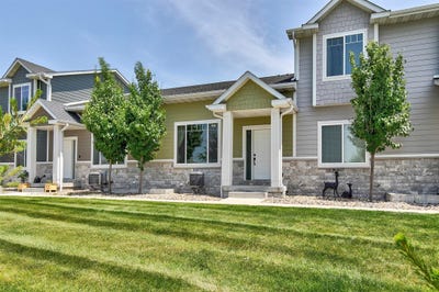/international/us/481-10th-street-waukee-ia-110100185558/