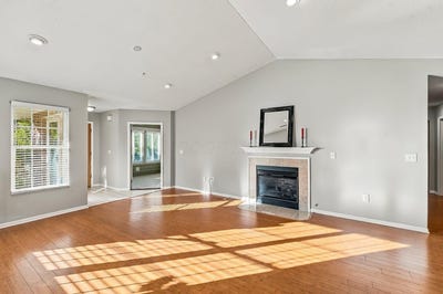 /international/us/2045-dry-creek-place-grove-city-oh-110120416236/
