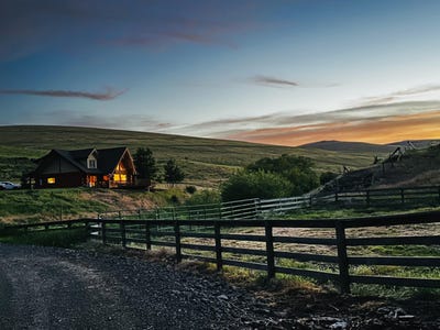 /international/us/53232-upper-rhea-creek-road-heppner-or-110108204393/