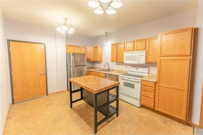 /international/us/1590-parkwood-drive-woodbury-mn-110101152744/