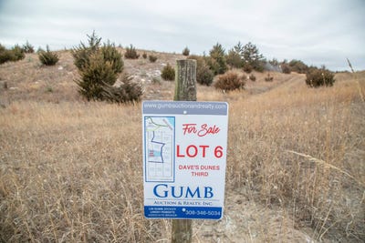 /international/us/lot-6-dave-s-dunes-3rd-burwell-ne-110097352361/?lang=en