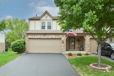 /international/us/14792-montgomery-drive-orland-park-il-110108268176/