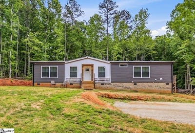 /international/us/3849-buffalo-west-springs-highway-jonesville-sc-110107989540/