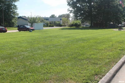 /international/us/1160a-cedar-court-carbondale-il-110100901037/