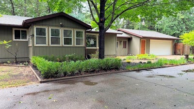 /international/us/3391-8th-avenue-wisconsin-dells-wi-110109757885/