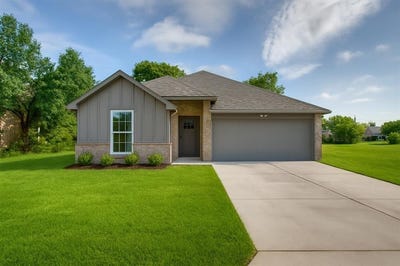 /international/us/700-w-turner-street-wolfe-city-tx-110098674420/