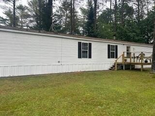 /international/us/16-lucas-drive-drive-montville-me-110100566889/