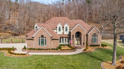 /international/us/446-cedar-creek-road-pikeville-ky-110107487616/