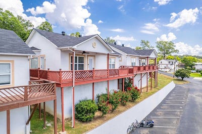 /international/us/208-aberina-street-hot-springs-ar-110106804047/