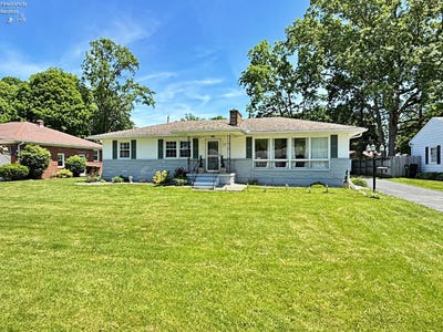 /international/us/25-linwood-road-tiffin-oh-110108539230/