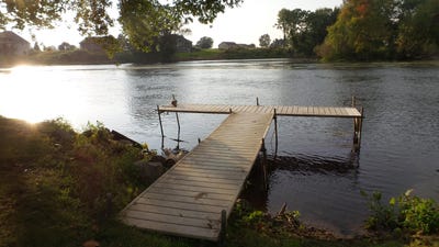 /international/us/265-w-water-street-constantine-mi-110099934381/