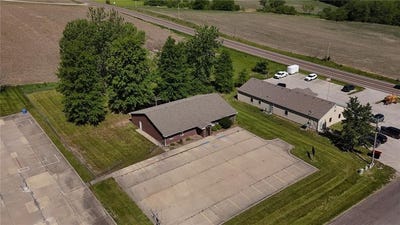 /international/us/104-bush-street-plattsburg-mo-110105491812/