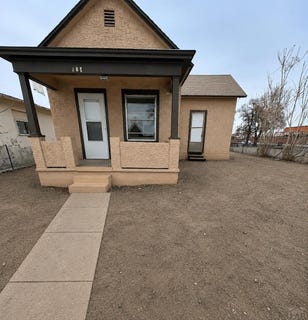 /international/us/207-spring-st-pueblo-co-110108783895/