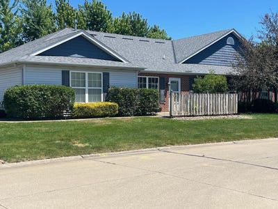 /international/us/532-heather-woods-drive-elyria-oh-110108775105/