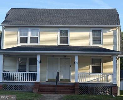 /international/us/915-william-street-fredericksburg-va-110106479769/