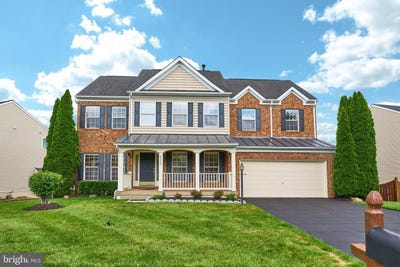/international/us/8553-daltons-grove-way-bristow-va-110108096378/