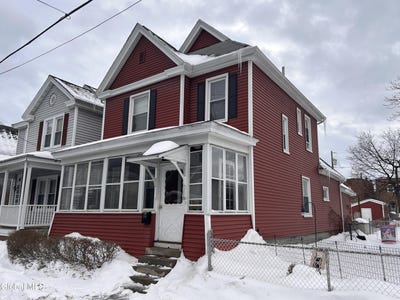 /international/us/1925-8th-avenue-watervliet-ny-110105724745/