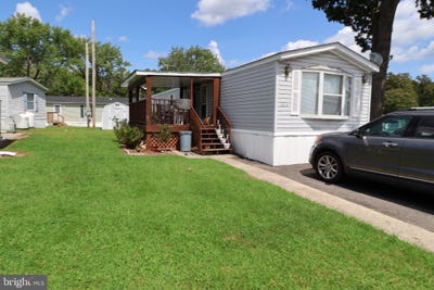 /international/us/10505-cedarville-road-brandywine-md-110110273855/