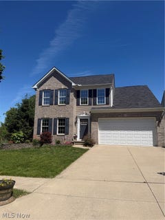 /international/us/759-admore-drive-kent-oh-110108448619/