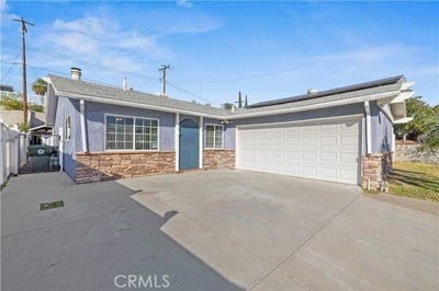 /international/us/19525-steinway-canyon-country-santa-clarita-ca-110106375921/