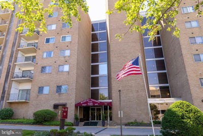 /international/us/100-west-avenue-jenkintown-pa-110108491518/