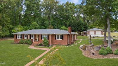 /international/us/107-edgewood-drive-oxford-nc-110107776394/