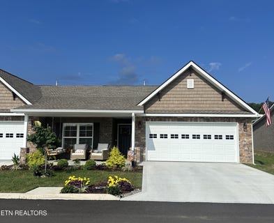/international/us/540-henderson-rd-pigeon-forge-tn-110101706358/