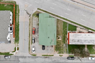 /international/us/3525-colonial-avenue-dallas-tx-110109142021/