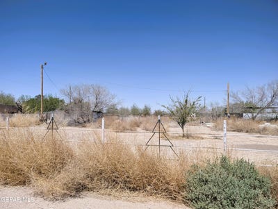 /international/us/21430-first-st-tornillo-tx-110099123358/