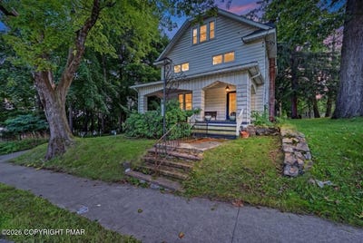 /international/us/1392-pocono-boulevard-mount-pocono-pa-110120756759/