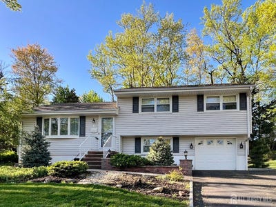 /international/us/51-salem-court-metuchen-nj-110107762945/