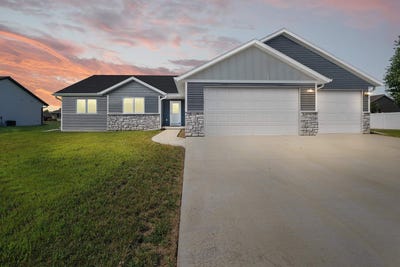 /international/us/310-prairie-fox-drive-north-fond-du-lac-wi-110101342467/