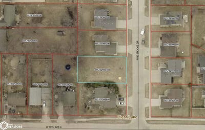 /international/us/lot-3-pine-brooke-dr-clear-lake-ia-110095011192/