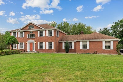 /international/us/228-meadowfield-lane-jefferson-hills-pa-110099534018/