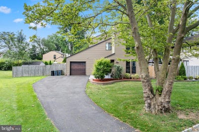 /international/us/25-pennington-road-hightstown-nj-110101013601/