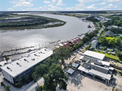 /international/us/2910-river-drive-savannah-ga-110120129421/