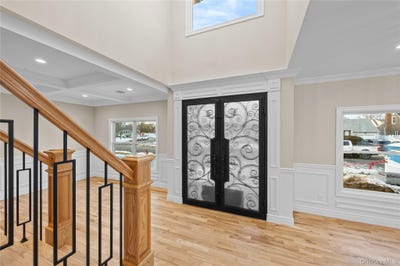/international/us/3860-hudson-avenue-seaford-ny-110106328092/
